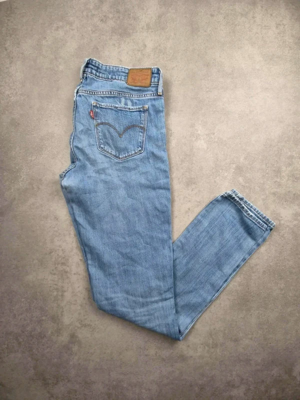 Jean Levi’s 711 femme jean W28 L32 bleu