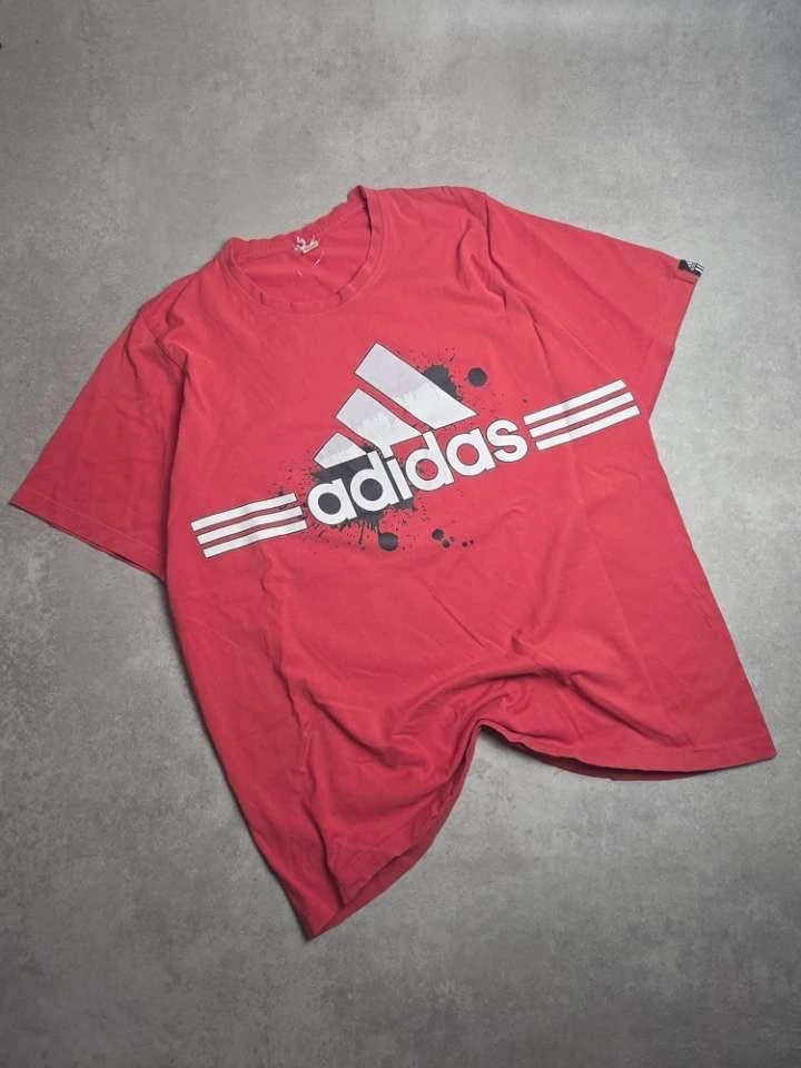 Vintage adidas Big Logo Tee Rouge Délavé Coupe Oversize XL