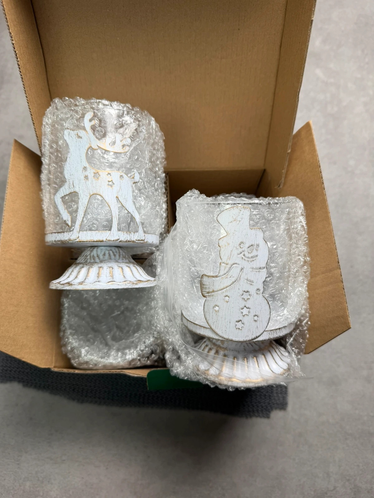 Lot de 4 bougeoir de Noël neuf