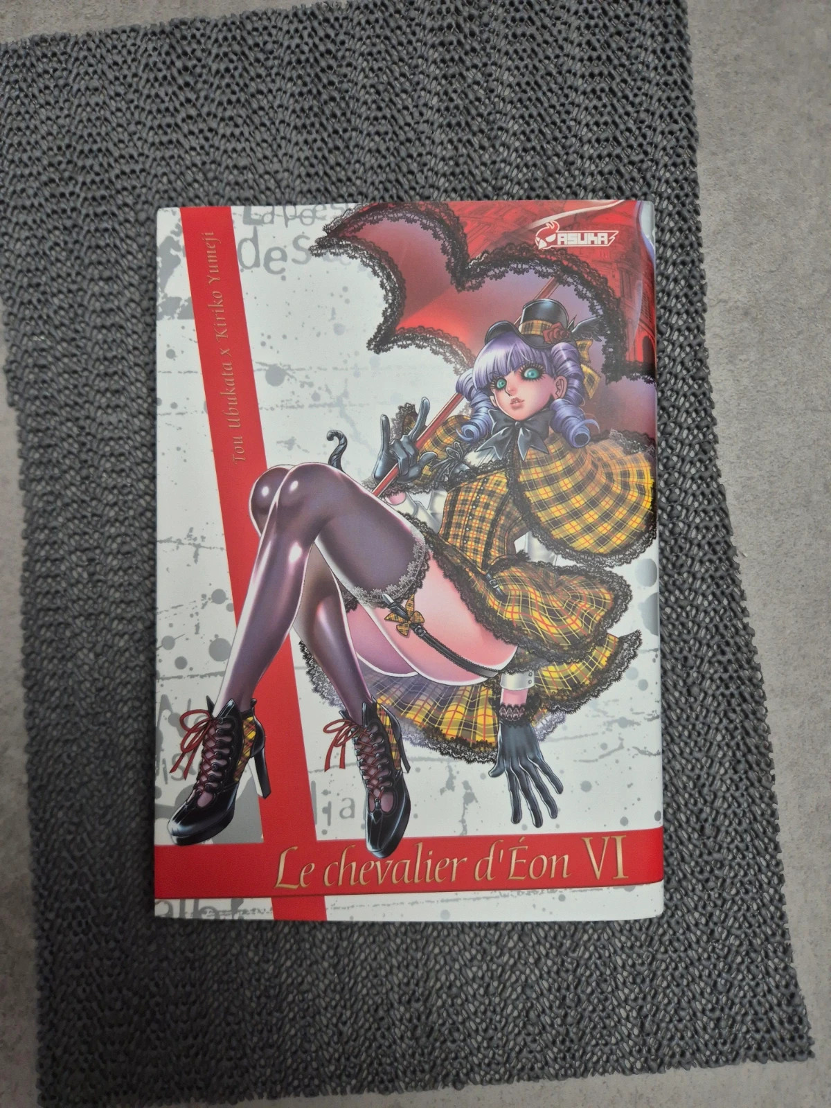 Le Chevalier d’Éon Tome 6 – Tou Ubukata & Kairi Yamaguchi – Asuka