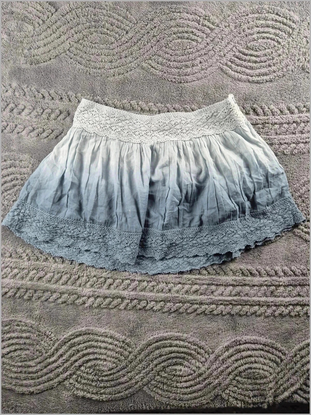 Jupe Courte Bleue ANN Christine – Taille 38