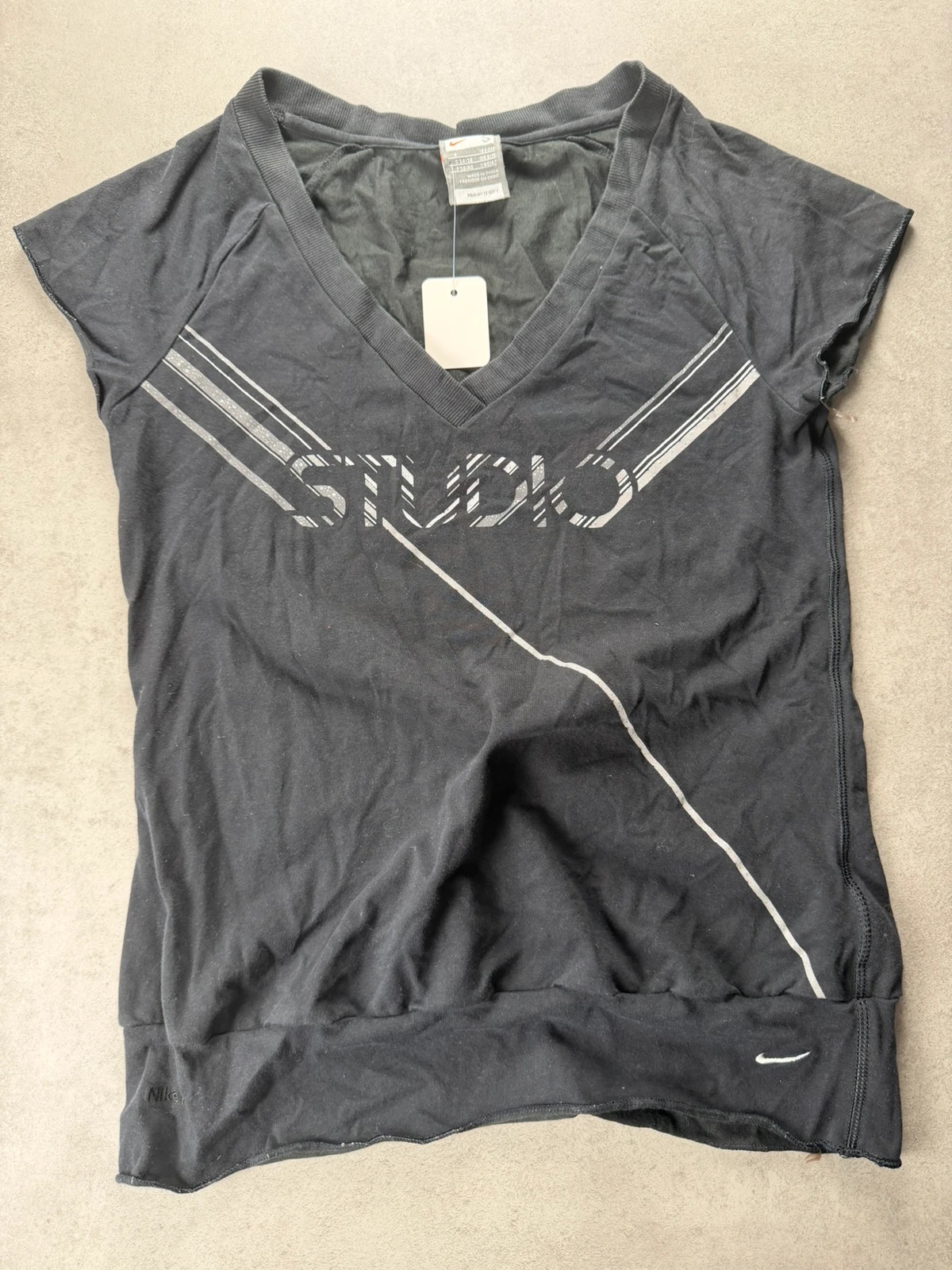 T-shirt Nike Studio Fitdry gris femme S NIK197