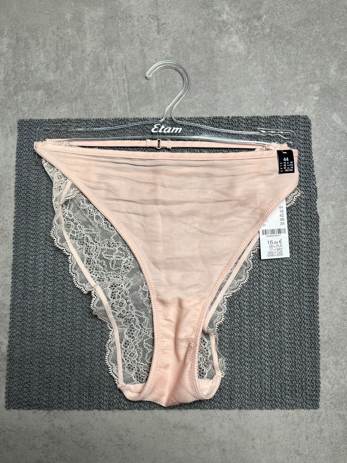 Culotte Etam Crème taille 44