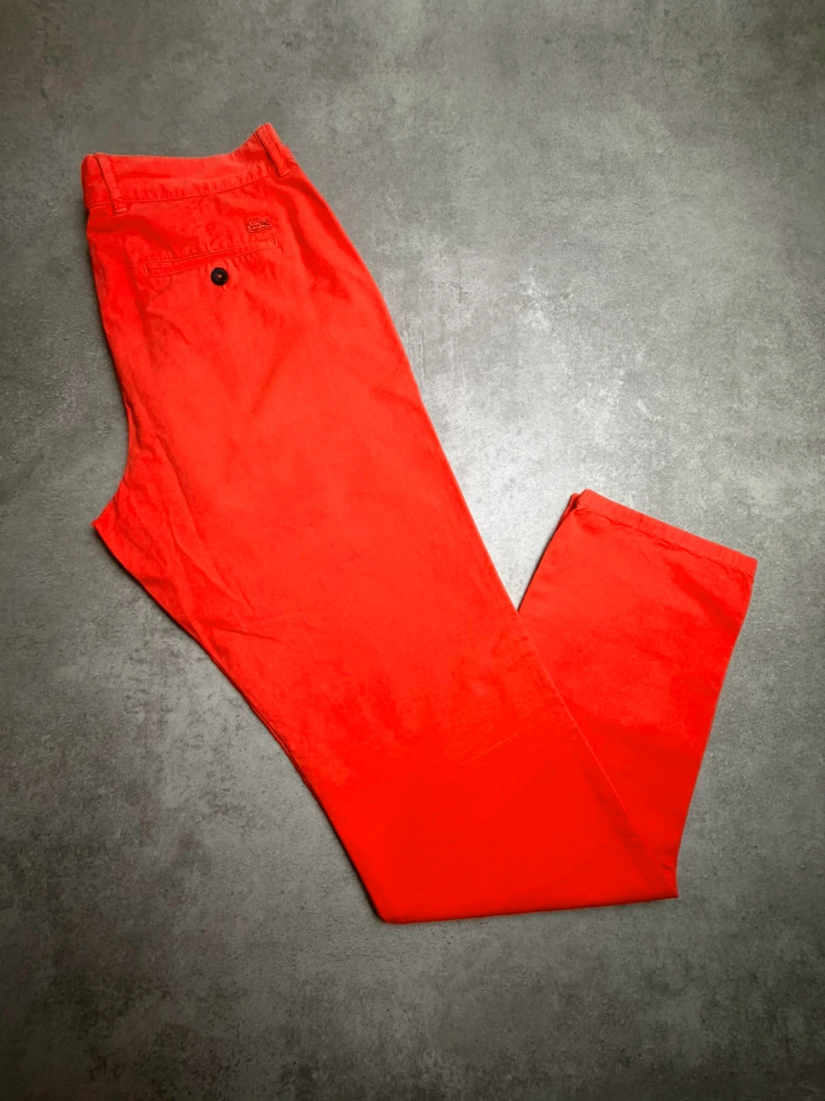 Pantalon chino Lacoste – Corail/Rouge – Taille 44 (FR) / W34