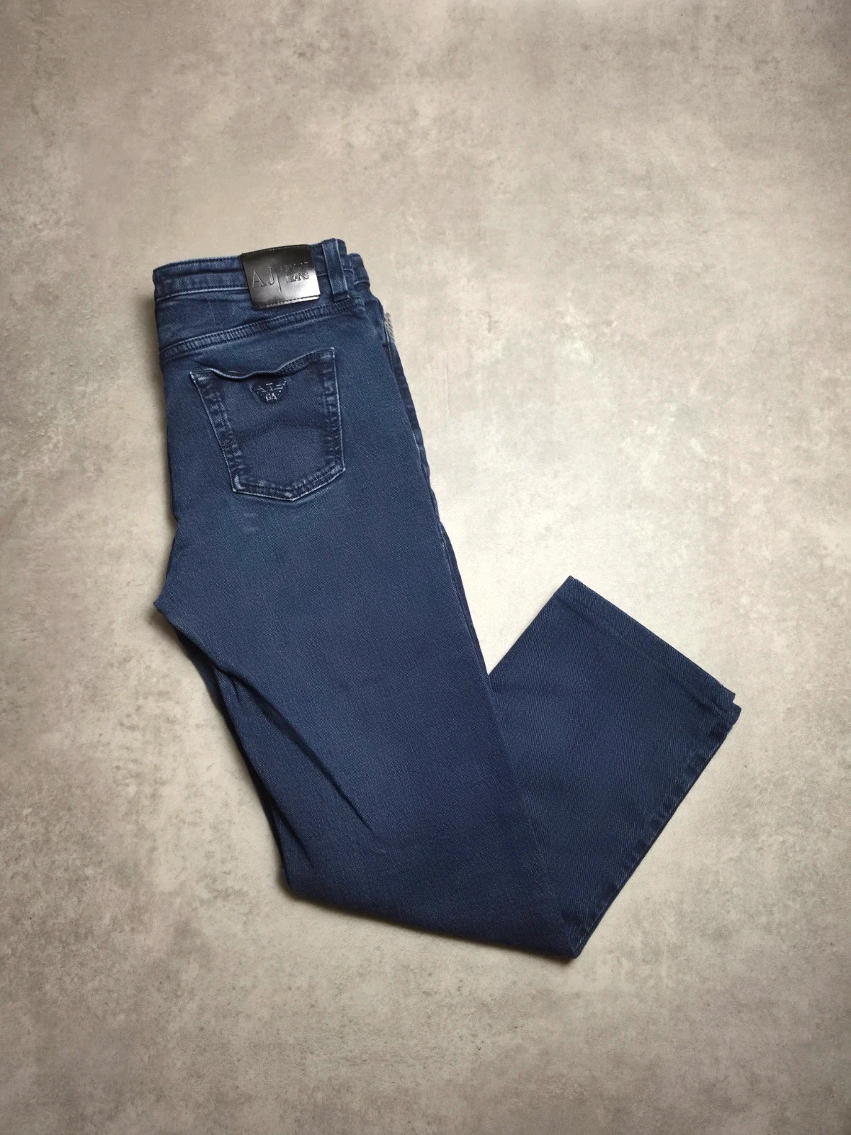 Jeans slim Armanie Marine taille 40